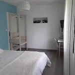 D'hotes Les Iris A Sur Le Bassin D'arcachon B&B 4*
