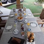 B&B D'hotes Les Iris A Sur Le Bassin D'arcachon 미오