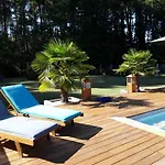 D'hotes Les Iris A Sur Le Bassin D'arcachon B&B 미오