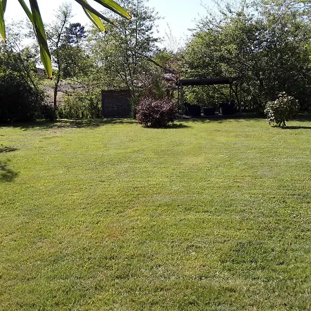 Bed & Breakfast D'hotes Les Iris A Sur Le Bassin D'arcachon