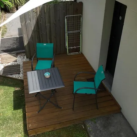 D'hotes Les Iris A Sur Le Bassin D'arcachon לינה וארוחת בוקר מיוס