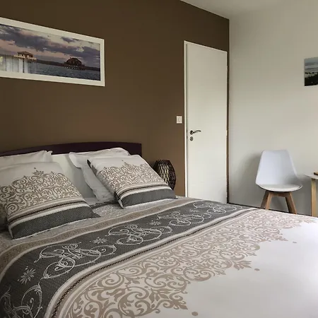 D'hotes Les Iris A Sur Le Bassin D'arcachon לינה וארוחת בוקר