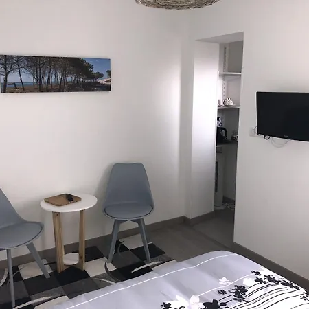 D'hotes Les Iris A Sur Le Bassin D'arcachon Oda ve Kahvaltı 4*