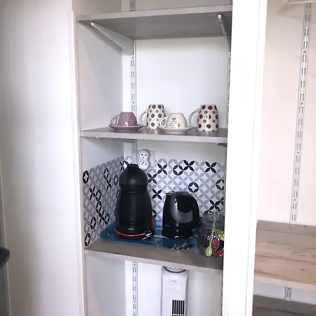 D'hotes Les Iris A Sur Le Bassin D'arcachon Bed & Breakfast 4*