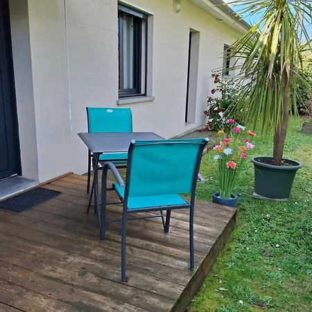 D'hotes Les Iris A Sur Le Bassin D'arcachon 住宿加早餐酒店 米奥