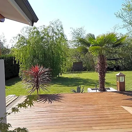 Alojamento de Acomodação e Pequeno-almoço D'hôtes Les Iris à Sur Le Bassin D'arcachon 4*