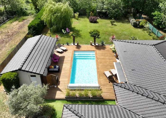 D'hotes Les Iris A Sur Le Bassin D'arcachon فندق مبيت وإفطار 4*