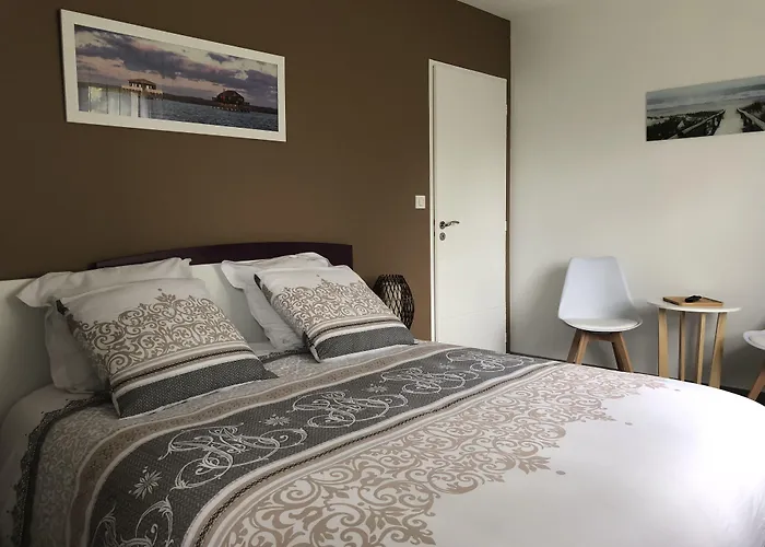 D'hotes Les Iris A Sur Le Bassin D'arcachon فندق مبيت وإفطار